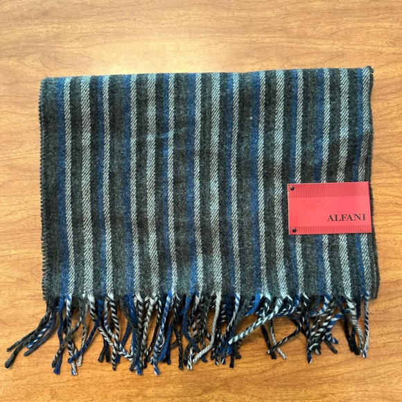 Alfani striped rectangle 100% acrylic scarf new with tags - Picture 1 of 2